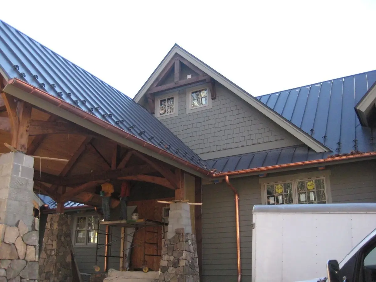 Craftsman Roofing team delivering quality roofing work in Shawnee